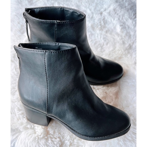 NWOT Dolce Vita Booties “Rogers” Style Size 7 No Flaws Not Worn - Synthetic - Picture 4 of 9